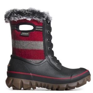 Bogs Arcata Stripes Winter Boots